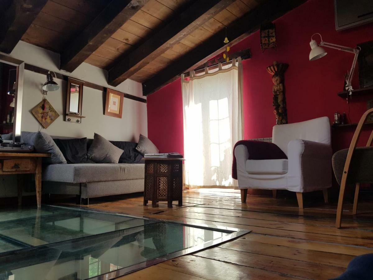 Casa rural De Añil - Jardín privado, wifi, netflix y aire acondicionado Velliza Esterno foto